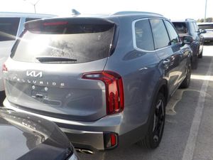صورة 2 لـ 2025 KIA TELLURIDE S