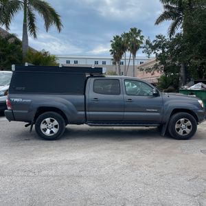 Toyota Tacoma V6 - 6