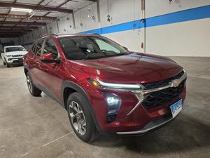2025 Chevrolet TRAX LT — фото 14