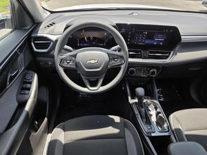 صورة 4 لـ 2025 Chevrolet TRAILBLAZER LT