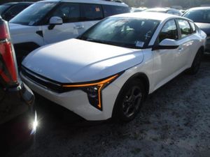 2025 KIA K4 LXS 照片 1