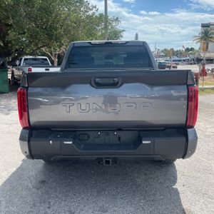 TOYOTA TUNDRA - 4