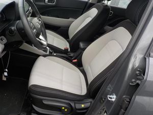 HYUNDAI VENUE SEL - 3