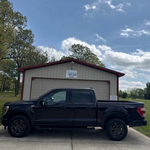 FORD F-150 LARIAT - 2