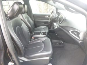 CHRYSLER PACIFICA SELECT - 3