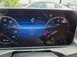 2025 Mercedes-BENZ C-CLASS 照片 5