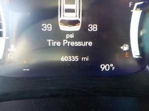 CHRYSLER PACIFICA TOURING L - 5