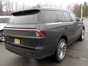 LINCOLN NAVIGATOR RESERVE - 2