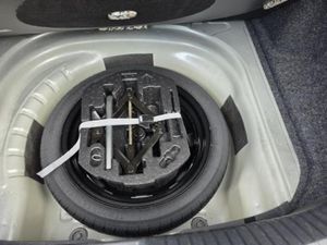 VOLKSWAGEN JETTA SPORT - 8