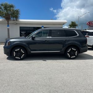 KIA TELLURIDE EX - 2