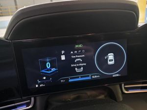 HYUNDAI ELANTRA SE - 5