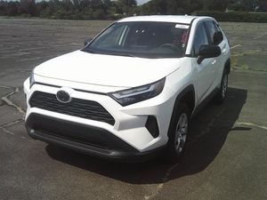 2025 Toyota RAV4 LE — фото 1