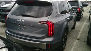 2025 KIA TELLURIDE S 照片 8