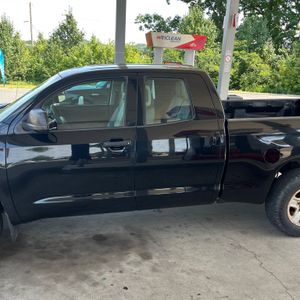 2014 Toyota TUNDRA SR 照片 2