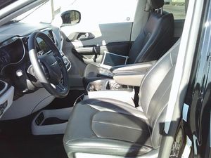 2024 Chrysler PACIFICA TOURING L 照片 3