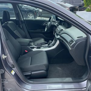 2015 Honda ACCORD LX — миниатюра 25