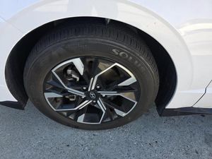 HYUNDAI SONATA SEL - 10