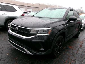 VOLKSWAGEN TAOS SE - 1