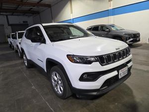 صورة مصغرة 17 لـ 2025 JEEP COMPASS LATITUDE