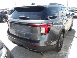 FORD EXPLORER ST-LINE - 2