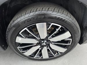2025 Mitsubishi OUTLANDER SE — фото 10