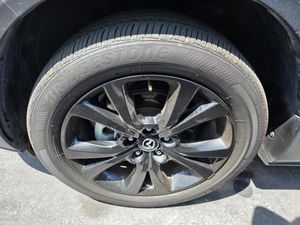 صورة 8 لـ 2025 Mazda CX-30 2.5 S CARBON EDITION