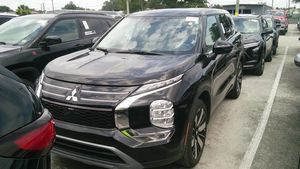 2025 Mitsubishi OUTLANDER SE — фото 1