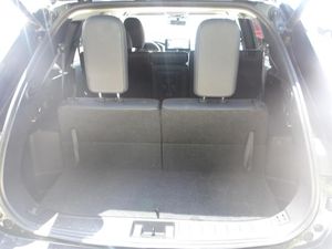 2025 Mitsubishi OUTLANDER SE 照片 6