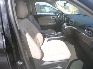 FORD EXPLORER XLT - 3