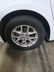 2023 Chrysler VOYAGER LX 照片 8