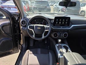 CHEVROLET BLAZER LT - 4