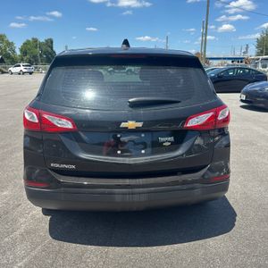 CHEVROLET EQUINOX LS - 4