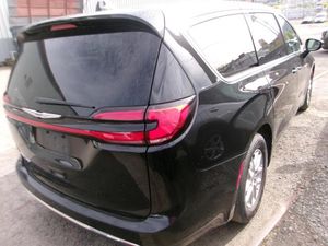 CHRYSLER PACIFICA SELECT - 2