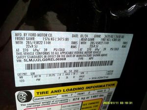 LINCOLN NAVIGATOR RESERVE - 7