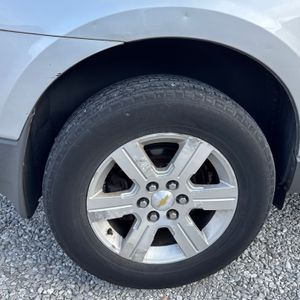 2011 Chevrolet TRAVERSE LT photo 12