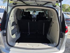 CHRYSLER PACIFICA TOURING L - 6