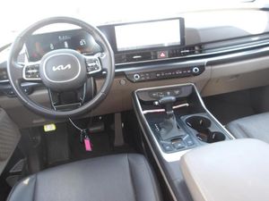 KIA CARNIVAL - 9