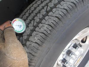 CHEVROLET EXPRESS - 10