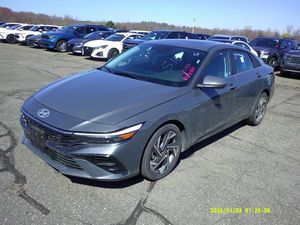 HYUNDAI ELANTRA SE - 1