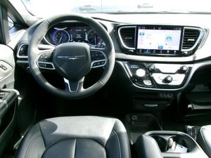 CHRYSLER PACIFICA SELECT - 4