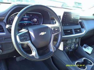 CHEVROLET SUBURBAN PREMIER - 4