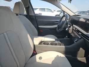2025 Hyundai SONATA SEL 照片 16