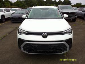 صورة 24 لـ 2025 Volkswagen TAOS SE