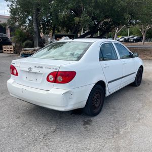 Toyota Corolla CE - 5