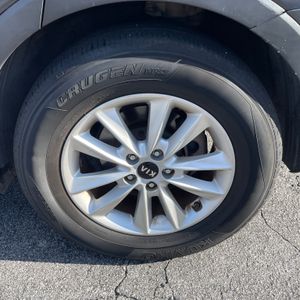 2020 KIA SORENTO LX thumbnail 11