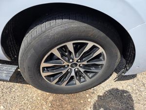 FORD EXPEDITION PLATINUM - 8