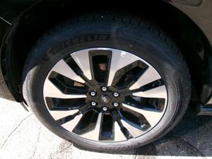 صورة 12 لـ 2025 FORD EXPEDITION PLATINUM