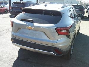 CHEVROLET TRAX LT - 2