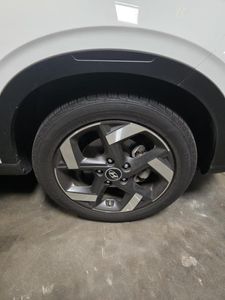 HYUNDAI VENUE SE - 9