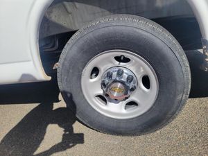 CHEVROLET EXPRESS - 8